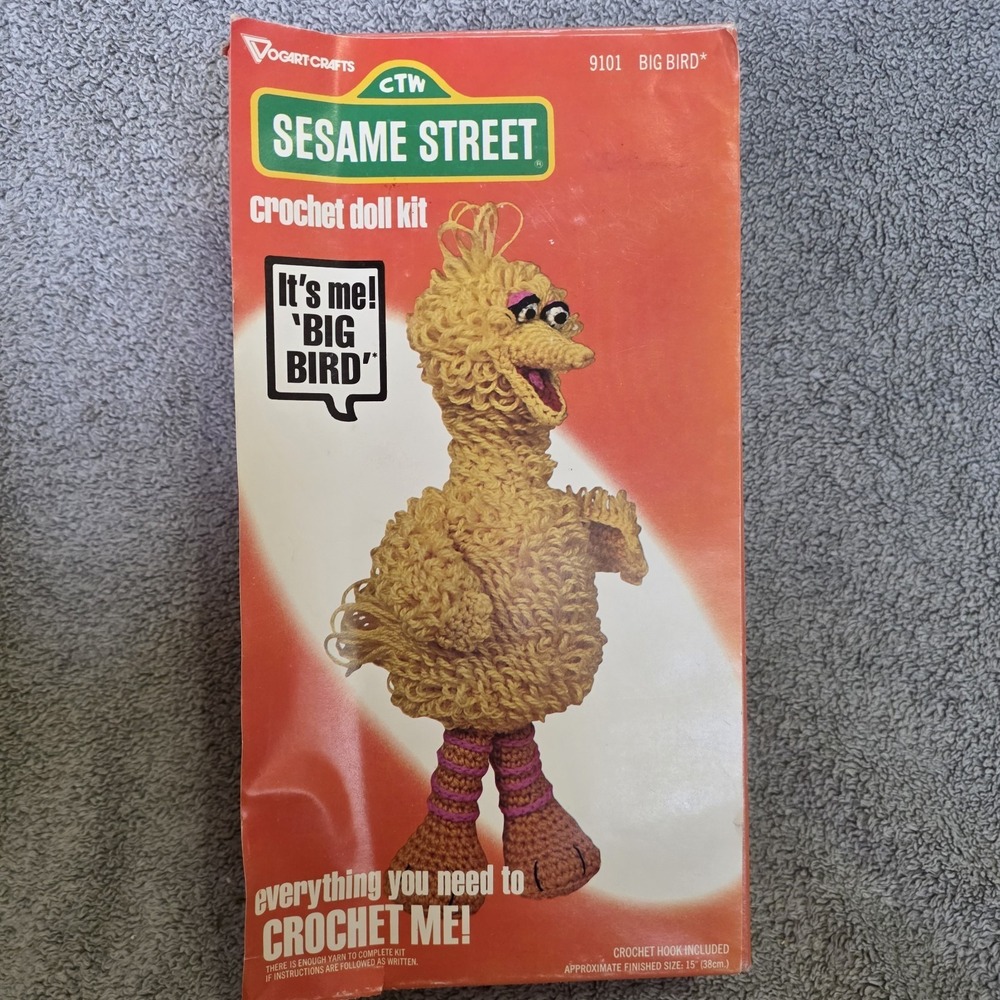 VTG Sesame Street Crochet 13" Doll KIT It's Me Big Bird Vogart Crafts 1979 9101